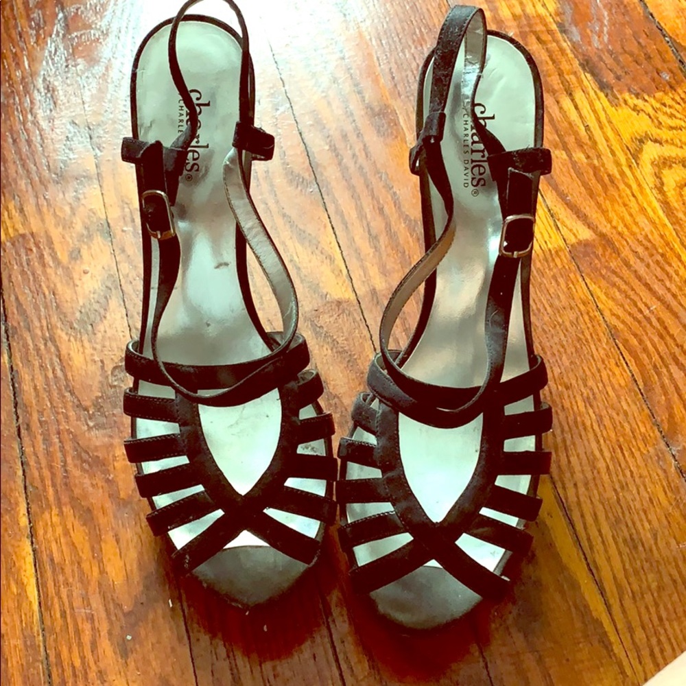 Charles David black cage heels sz 9